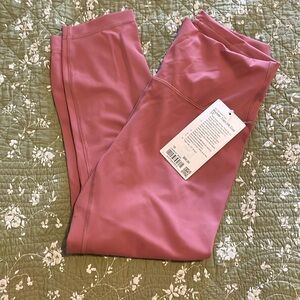 NWT Lululemon Wunder Train HR Crop
